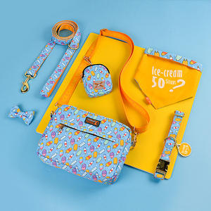 Anpassbares Haustierhalsband-Leinen-Set mit hängendem Reisetaschen-Mülls ack Spender Drool-Stoff-Zubehörst reifen OEM Service Bulk - Product Image 1