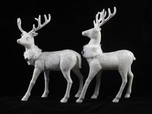 금색 동물 사슴 장식품 플라스틱 반짝이 크리스마스 장식 스카프를 쓴 루돌프 입상 가정용 테이블 탑 바닥 장식 - Product Image 6