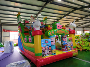 Combo Inflable de Alta Calidad <span class=keywords><strong>para</strong></span> Fiestas Infantiles, Casa de Brinco Inflable de Dibujos Animados <span class=keywords><strong>Cocomelon</strong></span> con Tobogán de Doble Carril - Product Image 2