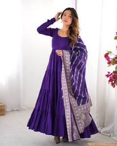 Mới lãng mạn Phong Cách Roman lụa chanderi vải <span class=keywords><strong>anarkali</strong></span> với dupatta thiết lập đầy màu sắc tươi nhìn bên mặc sẵn sàng để mặc - Product Image 3