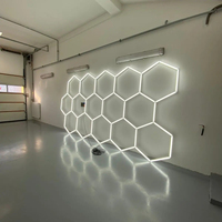 Lampu LED Heksagonal Lumens Tinggi dengan Bingkai untuk Showroom Mobil, Garasi, Bengkel Honeycomb, Lampu LED Detailing