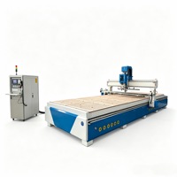 Routeur CNC ATC 2060 avec changeur d'outils automatique, commande Syntec, roulement et boîte de vitesses pour la découpe de panneaux composites en aluminium ACP ACM