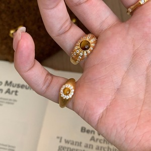 แหวนผู้หญิงวินเทจ Mocamarad เงินแท้ S925 ประดับด้วยหินตาเสือธรรมชาติ ดีไซน์หางสไตล์โบราณ รูปทรงเรขาคณิต ขัดเงา - Product Image 5