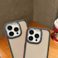 Nouveau Design étui de téléphone de luxe pour iphone 15 pro max antichoc protection Skinfeel TPU + PC étui de téléphone pour iphone 15 pro max