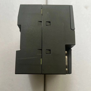 โมดูล PLC อิเล็กทรอนิกส์ของแท้ใหม่ในสต็อก Siem 6ES7135-4LB02-0AB0 โมดูลควบคุมอุตสาหกรรม - Product Image 3