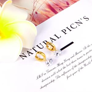 Pendientes de Aro de Zirconia de Alta Calidad, Diseño Simple, Chapado en Oro de 18k, para Mujer - Product Image 4