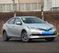 Toyota Corolla Hybride d'occasion 2016 1.8L CVT, version haut de gamme, configuration complète, voiture d'occasion fiable pour l'exportation
