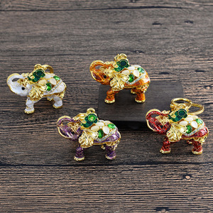 Llavero de Metal 3D Personalizado al por Mayor de Fábrica, Llavero Creativo de Aleación de Zinc con Forma de Elefante, Accesorio de Regalo para Bolsos y Coches - Product Image 4