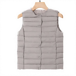 Chaleco Acolchado con Cuello Alto Color Verde Oliva para Hombre, Transpirable, de Secado Rápido, con Cierre de Cremallera, Cortavientos, Informal, para Invierno, de la Marca GENERSA SPORTS - Product Image 2
