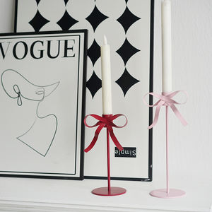 Candelabro de metal con forma de lazo TRUST, candelabros decorativos elegantes para el hogar y soporte para tarros - Product Image 1