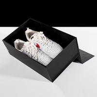 Boîtes d'emballage pour chaussures en carton ondulé personnalisées, nouveau produit tendance pour les chaussettes, les fourrures, l'embossage en éponge