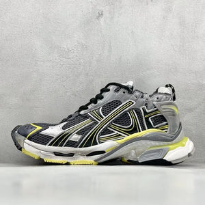 Style le plus vendu avec un design classique. Chaussures de sport et décontractées pour hommes, pour le fitness et les activités de plein air. Polyvalent et respirant - Product Image 1