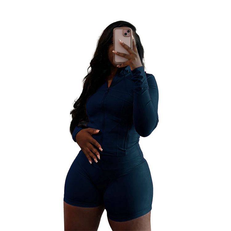 Bleu foncé