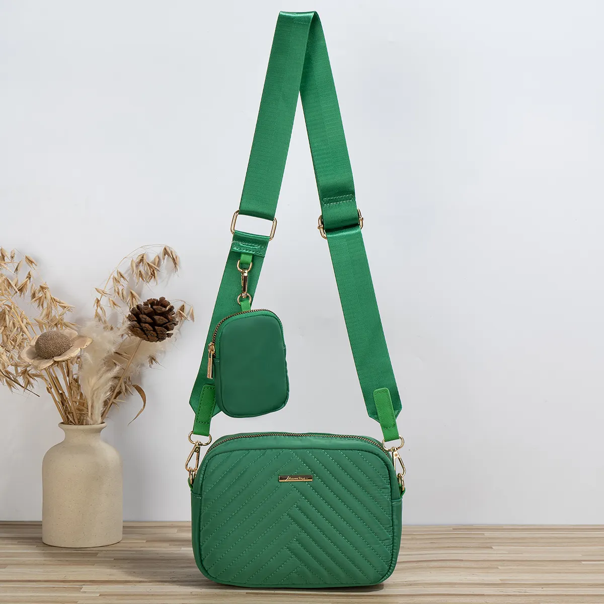 Custom wholesale Soft Casual Crescent Bag Crossbody Bags for Women Trendy Small Medium Nylon Fanny Pack Sling Hobo Crescent Bag