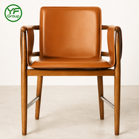 Chaise Commerciale en Bois Massif Rembourrée en Cuir pour Restaurant, Café, Hôtel – Mobilier d'Hôtellerie – Ensembles de Sièges à Structure en Bois