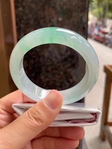 หยกหยกสีเขียวหวานเกรดจีนธรรมชาติแบบวงกลมแท้ดอกไม้สีเขียวลอยพื้นหลังสีขาว Qing นางสนมของจักรพรรดิ - Product Image 4