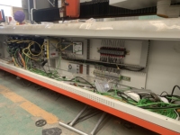 Mesin Pemotong Laser Serat Logam Pipa Lembaran Kontrol Cypcut Komponen Hiwin CNC Berpendingin Air Akurasi Tinggi Fuji PLT 3-Axis
