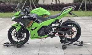 Motocicleta <span class=keywords><strong>Kawasaki</strong></span> Ninja400 <span class=keywords><strong>de</strong></span> 400cc con Motor Refrigerado por Agua, Alto Rendimiento, <span class=keywords><strong>de</strong></span> Gasolina, para Carreras, Velocidad >180km/h - Product Image 4