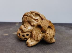 Нематериальное культурное наследие: Резьба по бамбуковому корню ручной работы «Очаровательный лев» - Product Image 2