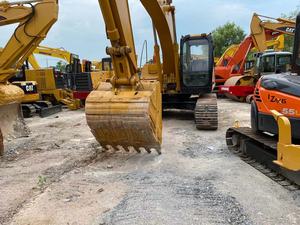 Excavadora Caterpillar 320C Usada, Fabricada en Japón, 20 Toneladas, con Motor Cummins y Capacidad de Cucharón de 1.7m, en Shanghái - Product Image 5