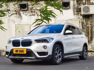 BMW <span class=keywords><strong>X1</strong></span> Híbrido <span class=keywords><strong>Enchufable</strong></span> Usado, SUV 1.50T, Actualización de Rango, Caja de Cambios Automática, Tracción Trasera, Asientos de Cuero, Neumáticos R18, Cámara Trasera, Volante a la Izquierda, Color Oscuro - Product Image 2