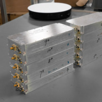 Módulo GaN de Onda Pulsada de Estado Sólido Shell 2000-6000Mhz 200W, Amplificador de Potencia RF de Banda Ultra Ancha 1-6G 2-6G, Módulo LORA FPV de Banda Ancha