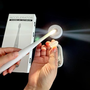 <span class=keywords><strong>Spazzolino</strong></span> da denti per bambini con luce LED bianca per illuminare la cavità orale, pulizia precisa e prevenzione della carie. - Product Image 5