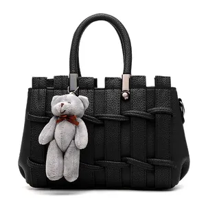 Factory Wholesale 2024 Bucket Briefcase And Leather Crossbody Shoulder Handbag Woman Single Shoulder Bag Design Woman Tote Bag