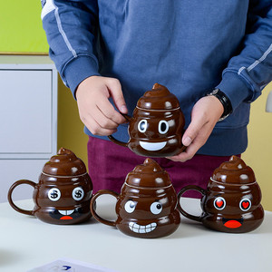 Creative Design Funny Shit Shape Ceramic Mug with Lid Custom Ceramic Coffee Cup Mug Wholesale Funny Novelty Water Mugs - Product Image 3