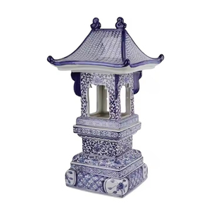 Antiguo chino <span class=keywords><strong>azul</strong></span> blanco cerámica Pagoda diseño contemporáneo jarrón de mesa <span class=keywords><strong>pabellón</strong></span> decorativo adorno de porcelana - Product Image 2