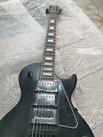 Wholesale Electric Guitars High-Quality Musical Instruments for Beginners and Pros Black Red Border 6 Stringed Electric Guitar