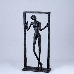 Figura Moderna de Hombre Negro en Estilo Pop Art Abstracto, Marco Rectangular de Aluminio, Artesanía Hecha a Mano, Escultura Personalizada de Hombre, Ecológica - Product Image 1