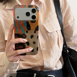 Coque de téléphone magnétique minimaliste à pois contrastants dégradés double couche pour iPhone 17 Pro Max 16 15 14 - Product Image 2