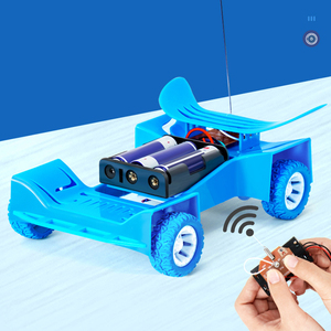 Kit de Montaje de Coche de Control Remoto Inalámbrico DIY, Modelo de Coche de Carreras STEM Hecho a Mano, Experimento Científico <span class=keywords><strong>para</strong></span> <span class=keywords><strong>Estudiantes</strong></span> - Product Image 3