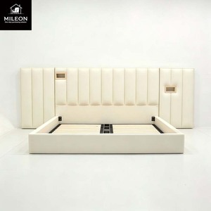 <span class=keywords><strong>Letto</strong></span> Rialzato in Pelle Stile Italiano Moderno <span class=keywords><strong>con</strong></span> <span class=keywords><strong>Testiera</strong></span> Segmentata <span class=keywords><strong>a</strong></span> Parete e Scatola Luminosa Integrata - Product Image 3