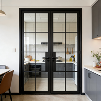 Fenêtres et portes en verre et acier inoxydable décoratives, étanches, au design moderne français, à prix raisonnable et avec surface finie.