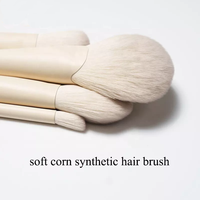 Lot de 12 pinceaux de maquillage courts vegan rose beige doux avec sac Pinceaux de maquillage synthétiques de marque privée logo personnalisé