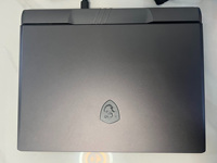Laptop Gaming High-End Bekas MSI Titan 17 GP78HX Intel Core I9-13980HX Rtx4060 RAM 16GB SSD 1TB