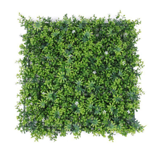 Paneles de pared de seto de topiario Artificial para decoración de pared de hierba verde de plástico de imitación Popular para jardín Vertical - Product Image 2