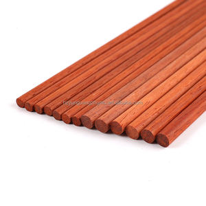 Varillas de <span class=keywords><strong>madera</strong></span> personalizadas, tiras redondas de <span class=keywords><strong>madera</strong></span> biseladas, pasador de <span class=keywords><strong>madera</strong></span> sin terminar multiusos, palos de <span class=keywords><strong>madera</strong></span> para manualidades DIY - Product Image 3