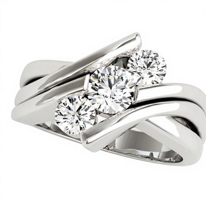 Bague de fiançailles classique en or plaqué 18K 14K avec diamant de laboratoire taille brillant rond et bande épaisse, pour femme - Product Image 2