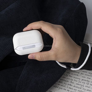 Étui en cuir vegan <span class=keywords><strong>de</strong></span> style luxueux pour <span class=keywords><strong>AirPods</strong></span> Pro 3 (3e génération 2025) <span class=keywords><strong>avec</strong></span> cordon tressé réglable, coque rigide robuste - Product Image 6