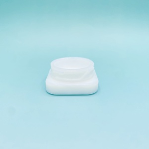 Mini tarro de vidrio de 9ml con tapa de plástico blanca resistente a los niños Envase de cosméticos para crema de aceite facial Capacidad de 9g disponible - Product Image 2