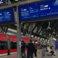Affichage des informations sur les trains à la gare, système PIDS LED haute luminosité, affichage en temps réel des horaires des trains, moniteur de quai, OEM personnalisé
