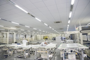 แผงเซลล์แสงอาทิตย์ JINKO 545W 550W 560W 565W 570W 575W 580W JINKO 550W 555W JINKO Tiger NEO N-Type 72HL - Product Image 4