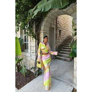 ชุดเซ็ตสองชิ้นสำหรับผู้หญิง รุ่น Pink Riello ไซส์ XL ทรงหลวม สไตล์สปอร์ต เสื้อเบลเซอร์และเสื้อครอปตัวสั้น ตกแต่งด้วยโลโก้ เหมาะสำหรับฤดูร้อน - Product Image 5