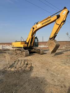 Escavatore Hyundai R305-7 con Motore Cummins, Peso Operativo 30 Tonnellate, Pompa Idraulica e Motore del Cambio con Cuscinetti - Product Image 5