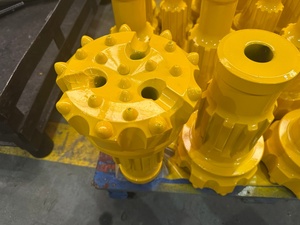 مطرقة حفر عالية السرعة SP780 بسن 3 1/2 بوصة، بدون صمام قدم وريشة حفر 71/2 بوصة (190 مم) WN70 مقعرة، بدون صمام قدم - Product Image 3