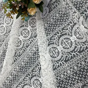 ブライダルブティックのための持続可能なファッションファンシーピュアホワイトレースロマンティック生地刺Embroideryジェニーテキスタイル