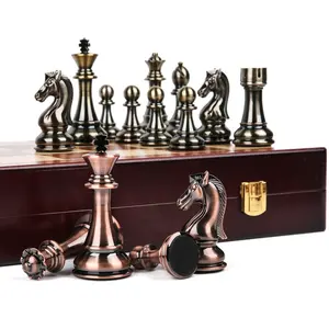 Conjunto de jogo de xadrez de madeira, conjunto de xadrez de luxo dourado com estilo de couro, embalagem de peças de cor de zinco shogi x o jogo ajedrez mancala